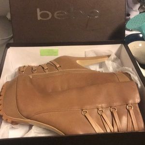 Bebé Boots